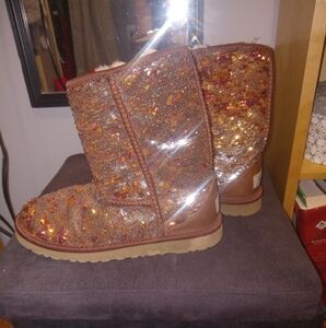 Women's size 6 brown glitter/sequin UGG boots